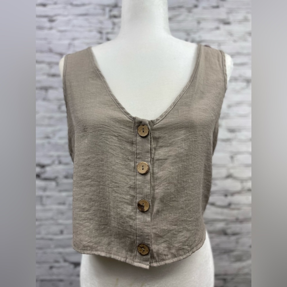 Boutique Shell Mauve Button Vest
